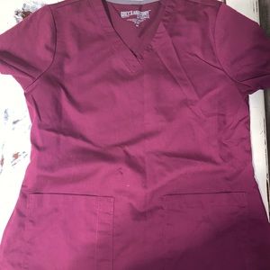 Grey’s Anatomy scrub set maroon